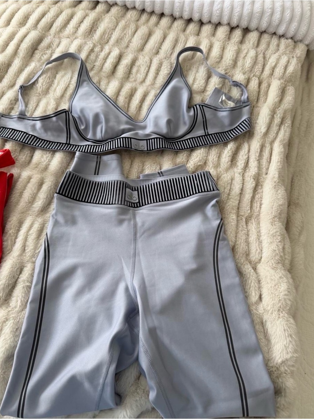 ALO Yoga workout set